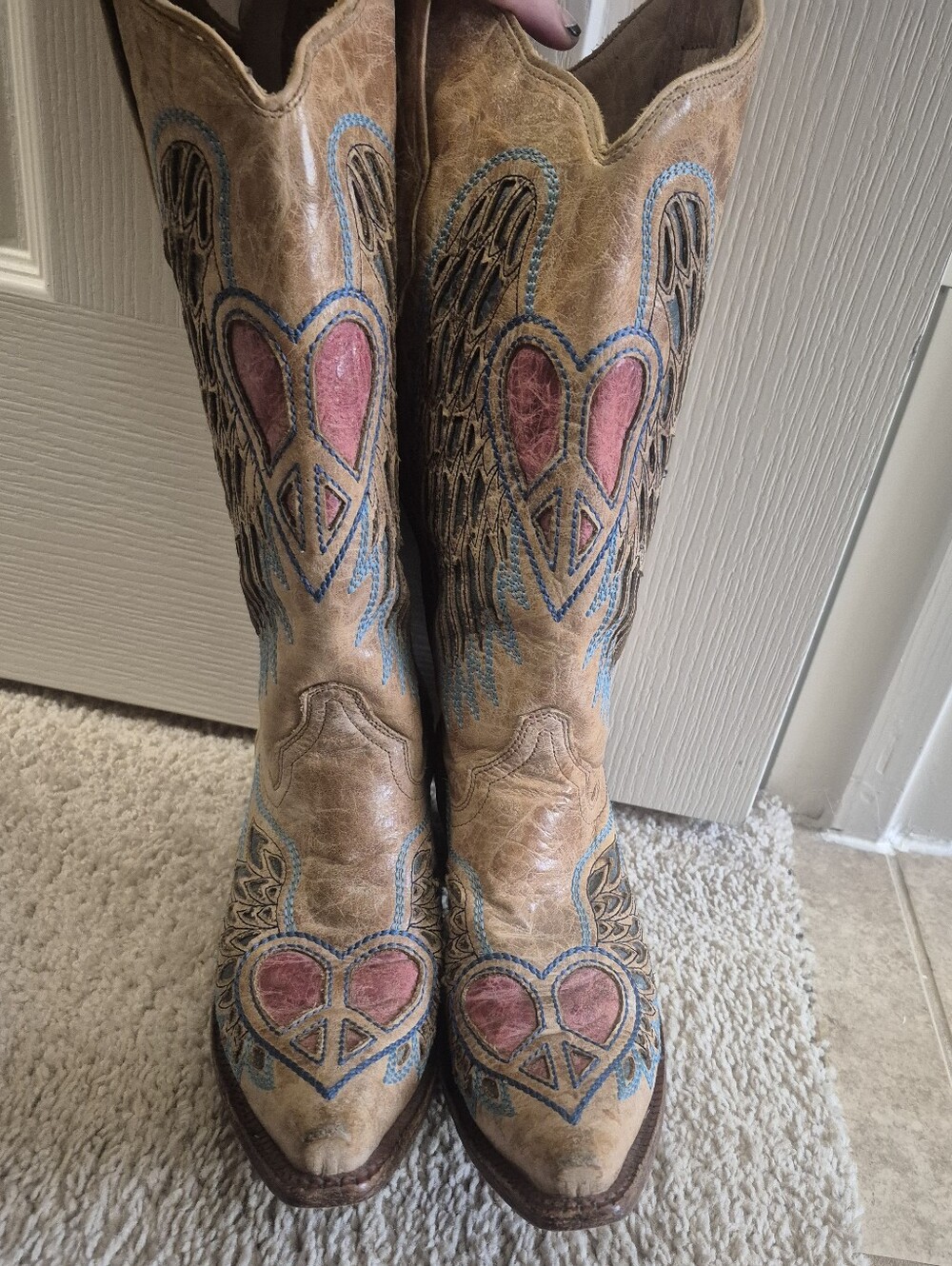 Corral Vintage Peace Sign Heart & Angel Wings Boho Western Boots | Tan